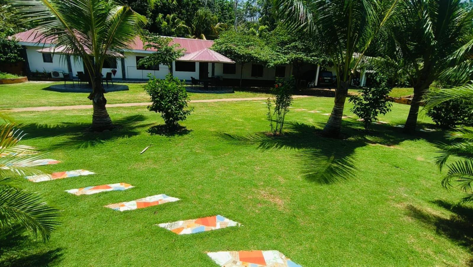 E&N Paradise Island Resort Siquijor Exterior foto