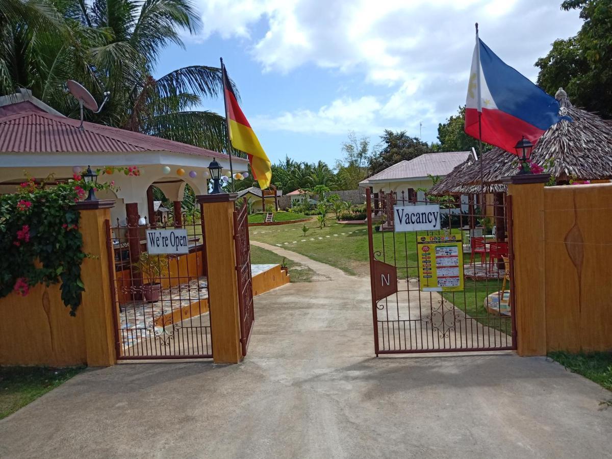 E&N Paradise Island Resort Siquijor Exterior foto